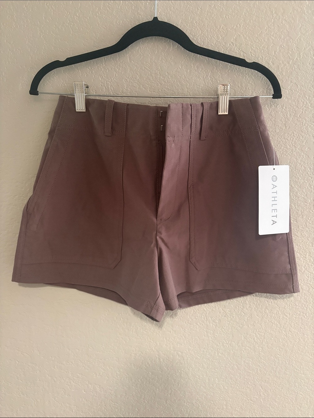 Athleta NWT Mauve High-Waist Tailored Shorts